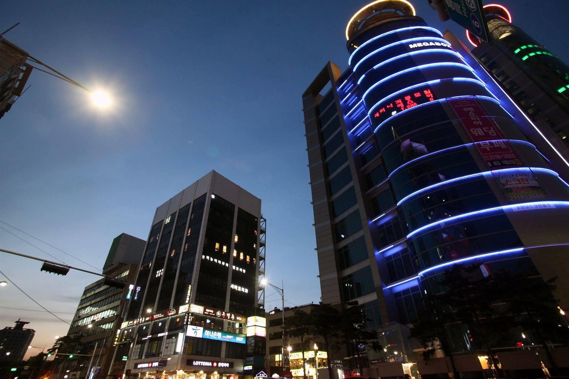 Kstar Metro Hotel Seoul Exterior photo